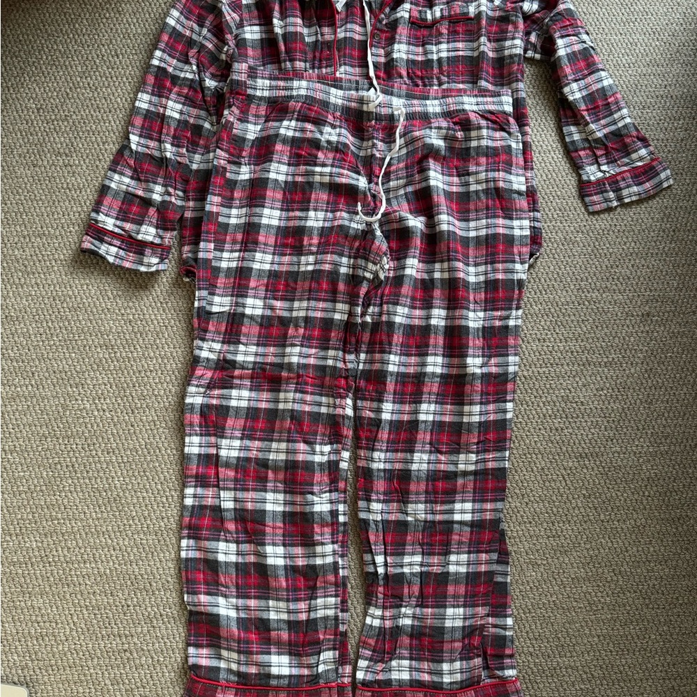 Gapbody Red and White Plaid Pajama Set